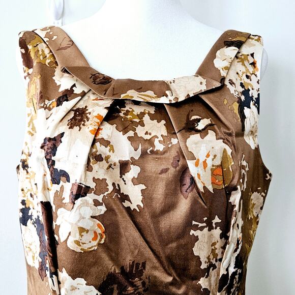 Size 10P Talbots Brown Floral Sleeveless Round Pleated Neck Tank Summer Fall - Picture 2 of 16